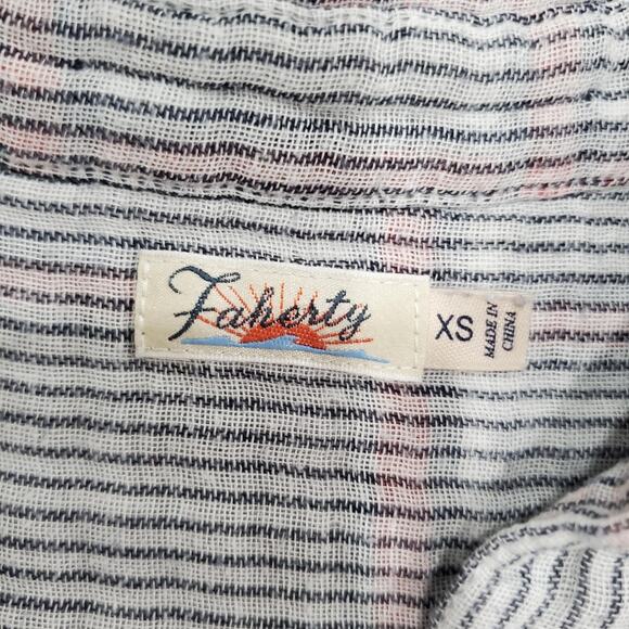 Faherty Shirt Womens XS Gray Red Stripe Short Sleeve Collared Popover Henley - Picture 3 of 8